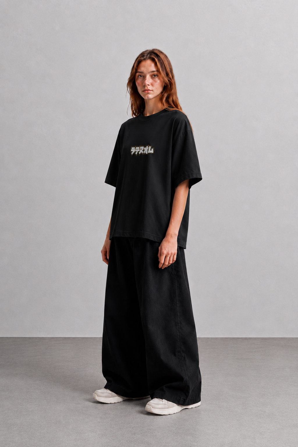 LATENUOM Motion Tee Black (Box fit )