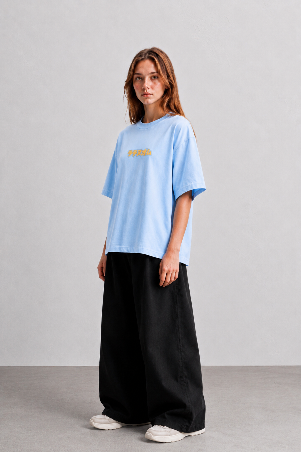 LATENUOM Motion Tee baby blue (Box fit )