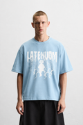 LATENOOM – Lost in the Crowd Baby Blue (Box Fit )