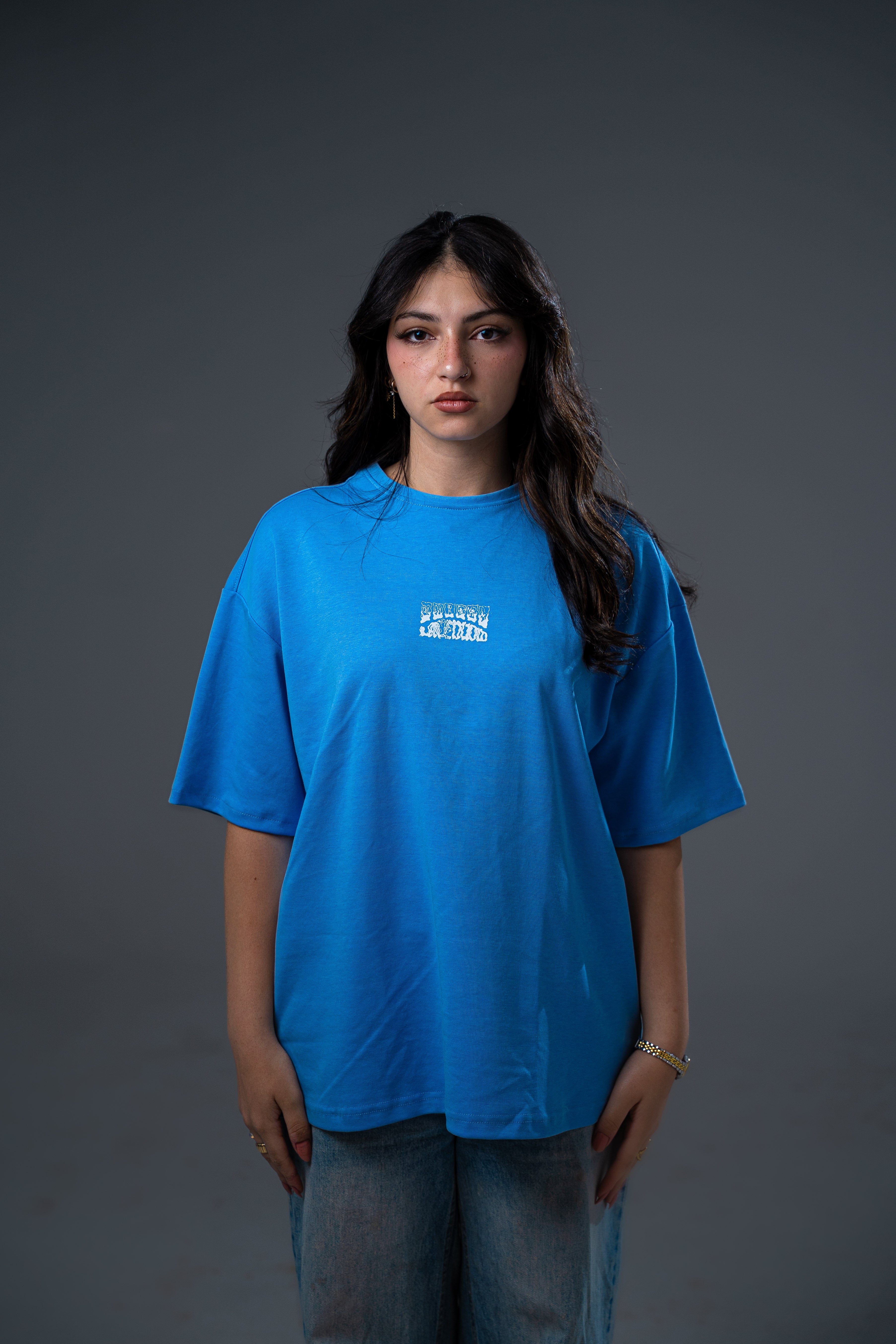 LATENUOM Legacy Crest Tee