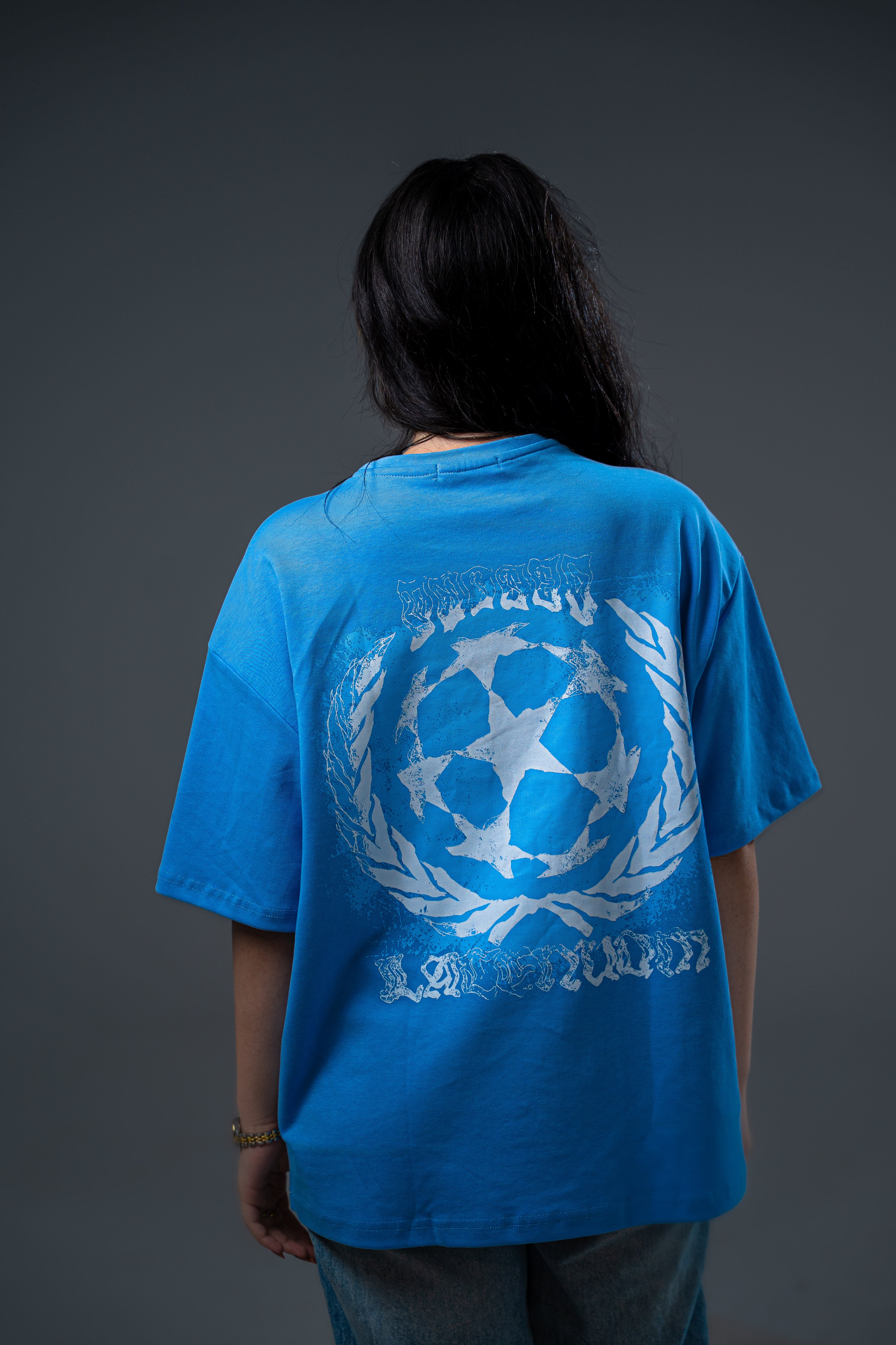LATENUOM Legacy Crest Tee