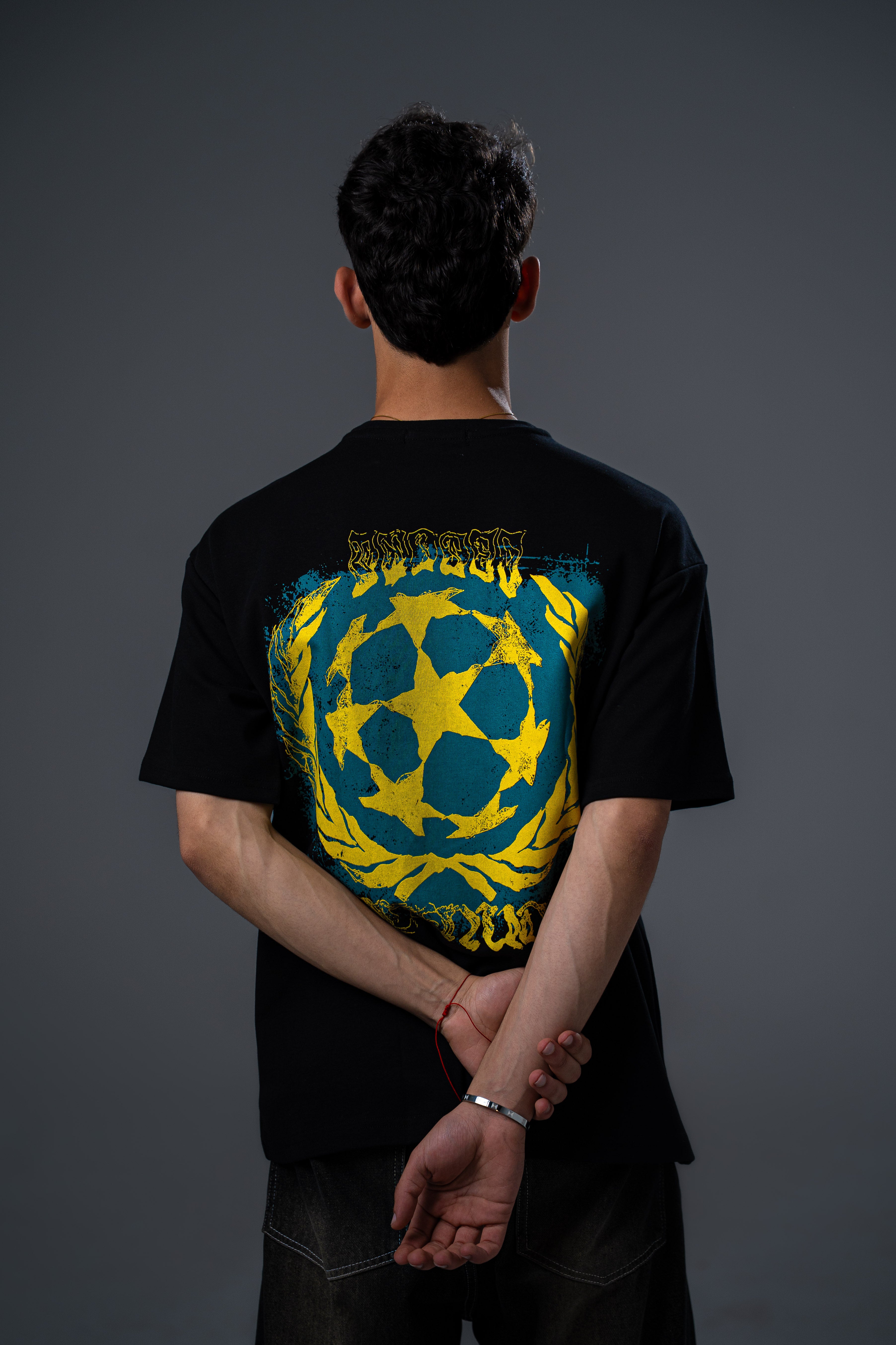 LATENUOM Legacy Crest Tee