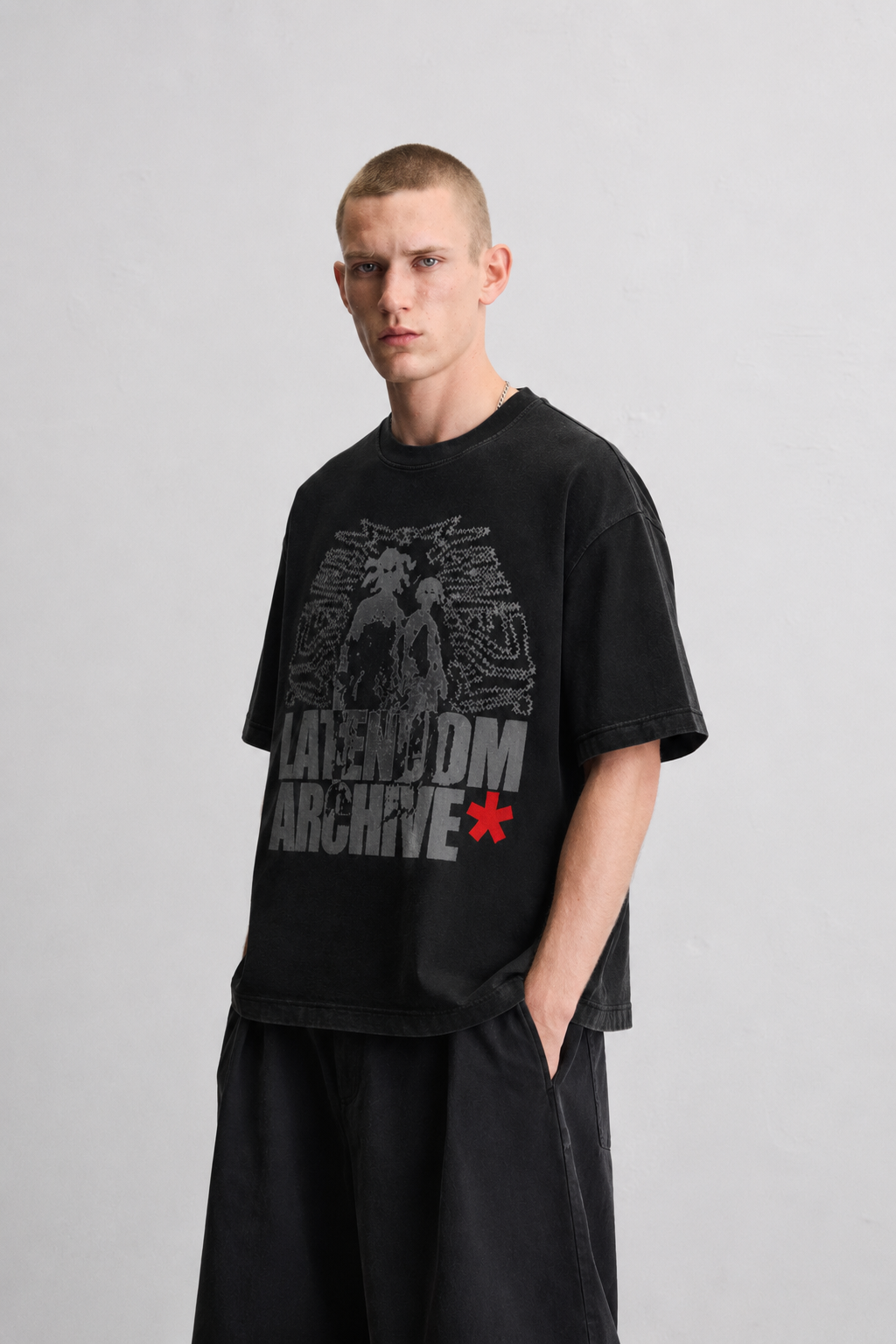 Tee  Archive shadow Black (Box Fit)