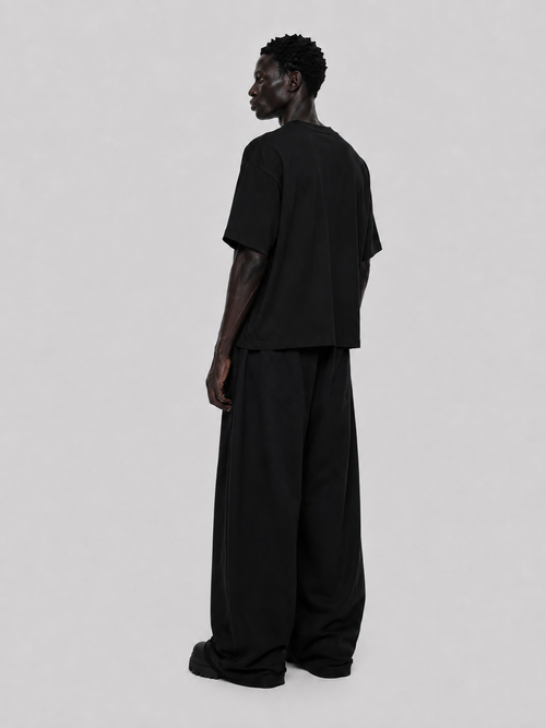 LATENOOM – Lost in the Crowd Black (Box Fit )